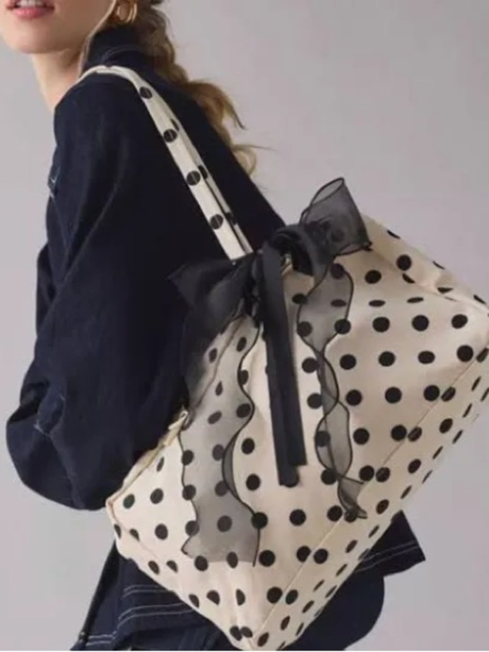 BAGGU UO Exclusive Medium Bowler Cream + Black Polka Dot